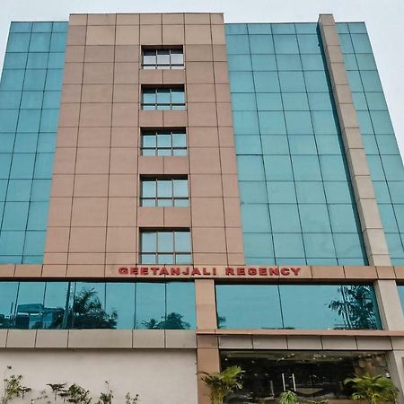Oyo 3811 Geetanjali Regency Hotel Kolkata Exterior photo