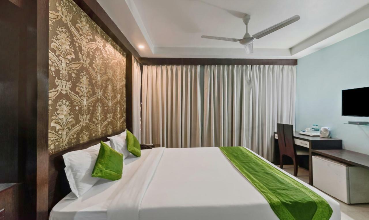 Oyo 3811 Geetanjali Regency Hotel Kolkata Exterior photo