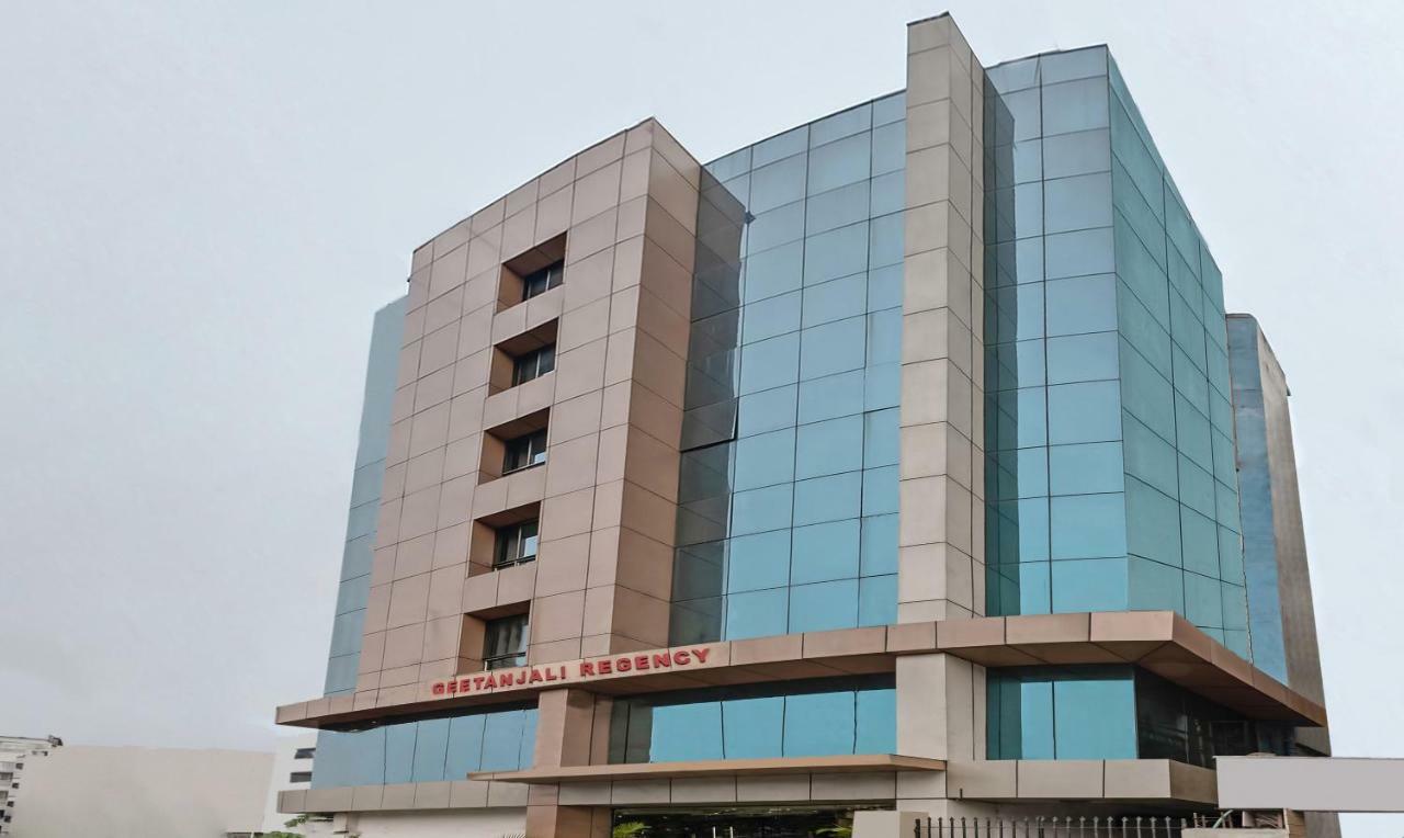 Oyo 3811 Geetanjali Regency Hotel Kolkata Exterior photo