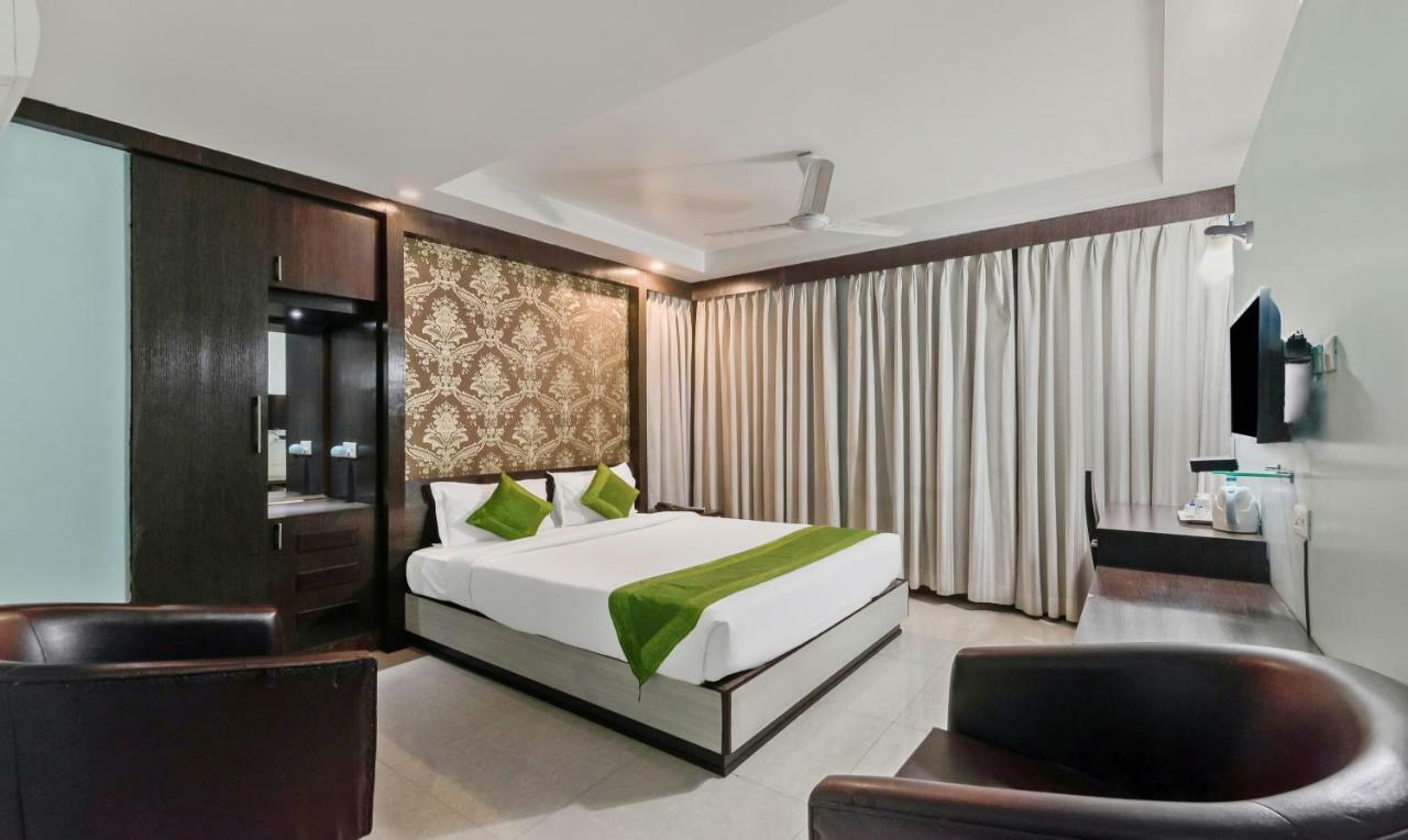 Oyo 3811 Geetanjali Regency Hotel Kolkata Exterior photo