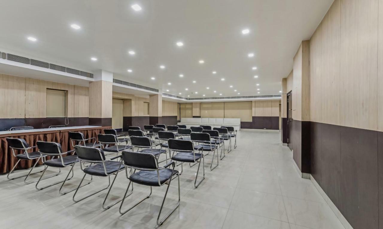Oyo 3811 Geetanjali Regency Hotel Kolkata Exterior photo