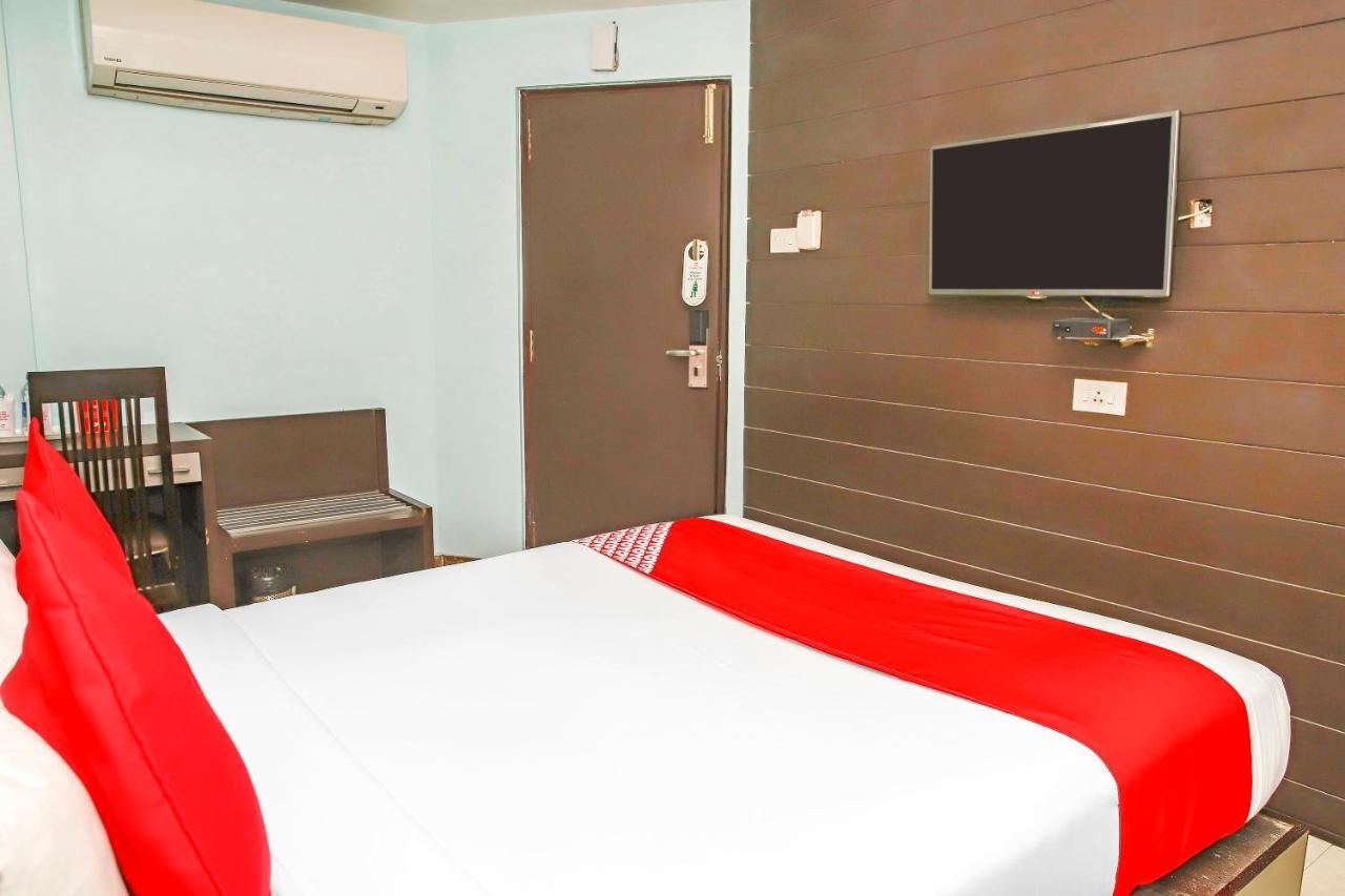 Oyo 3811 Geetanjali Regency Hotel Kolkata Exterior photo